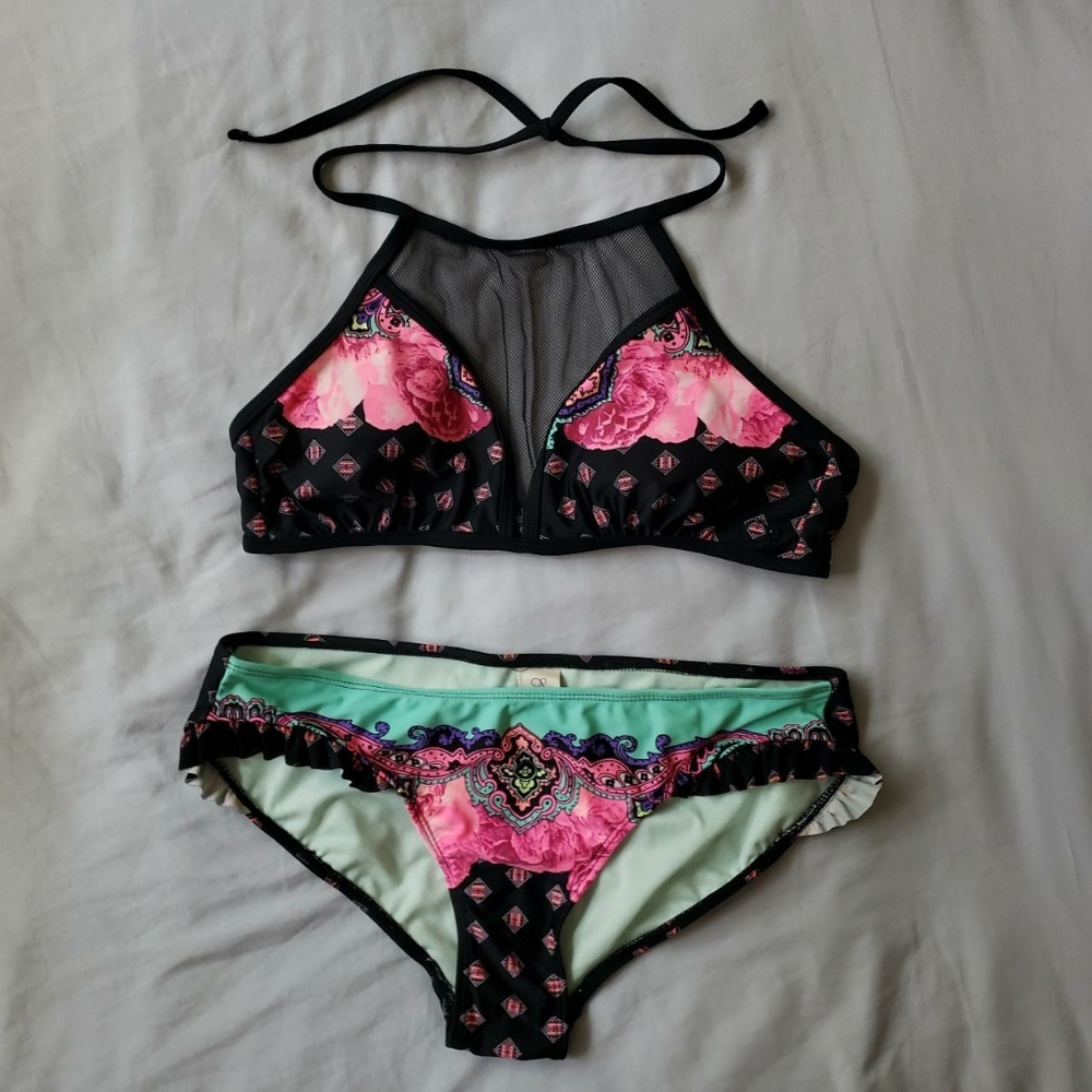 Ocean Pacific Vibrant Mesh Bikini Set Size Large (Juniors 11-13)